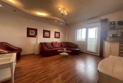 Apartament cu 3 camere decomandat, mobilat în Doamna Ghica