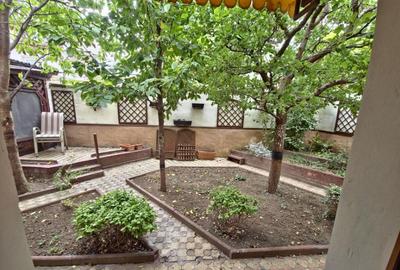 Casa individuala Km 5 curte cu foi?or, acces privat, - 4