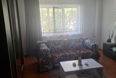 Apartament decomandat în Mărgeanului