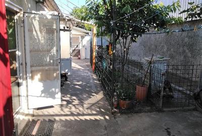Casă cu 5 camere cu Teren 264 Mp în Central - 4