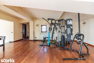 Casă cu 7 camere cu Teren 745 Mp în Balotești - 13