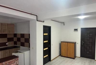 Garsonieră nedecomandată, mobilată în Apărătorii Patriei - 2