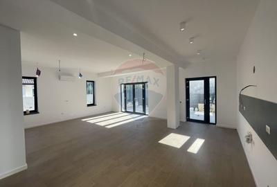Casa / Vila cu 4 camere de vanzare in zona Nord - 2