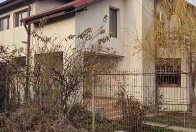 Casă cu 4 camere cu Canalizare în Străulești - 5