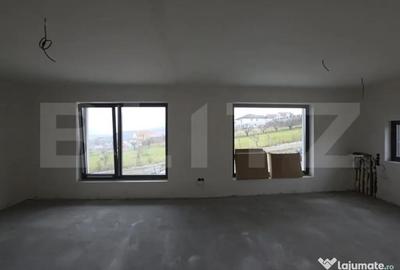 Apartament cu 3 camere decomandat în Central - 2