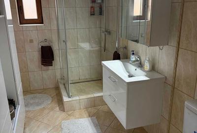Casă cu 4 camere în Sântandrei - 6
