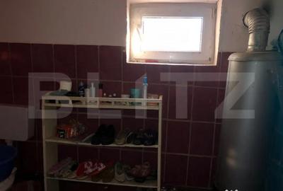 Casă cu 2 camere cu Teren 1500 Mp în Central - 7