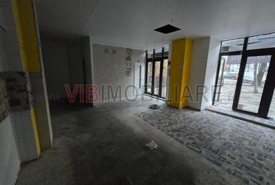 Spațiu comercial de închiriat – Bulevardul Decebal, 36 mp - 3