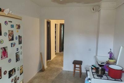 Apartament cu 3 camere decomandat în Central - 1