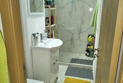 Apartament cu 3 camere decomandat în Central - 7