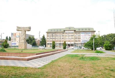 Apartament cu 2 camere semidecomandat în Central - 9