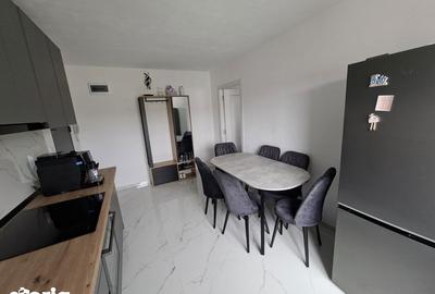 Apartament cu 2 camere decomandat în Central - 3