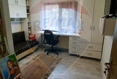 Apartament cu 4 camere decomandat, mobilat în Republicii - 9