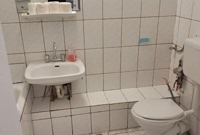 Proprietar,vând apartament.doua camere bdul Tineretului - 10