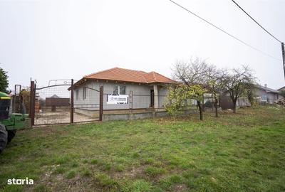 Casă cu 3 camere cu Teren 752 Mp în Girișu de Criș - 8