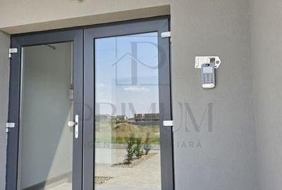 Apartament Ursnei - zona foarte buna- asfalt -toate utilitatile - 2