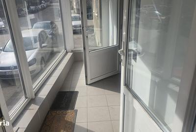 Spațiu comercial, de 74 mp, în Central - 13