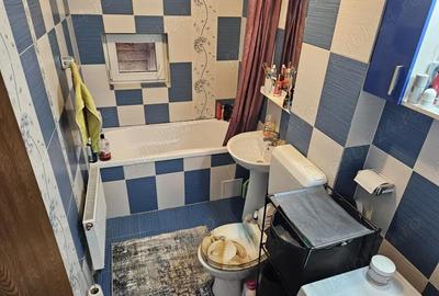 Apartament cu 3 camere decomandat în Girocului - 6
