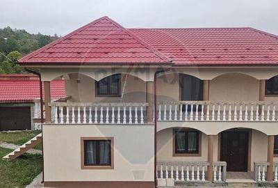 Casa cu 6 camere de vanzare in zona de munte - 10