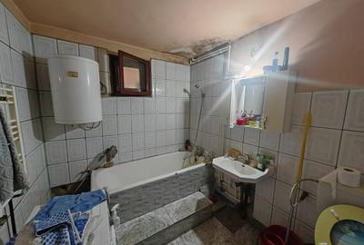 Constructie S+P+1E+M si teren 1000 mp, I.L. Caragiale, Dambovita - 9