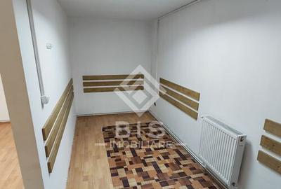 Spațiu comercial, de 80 mp, în Central - 10