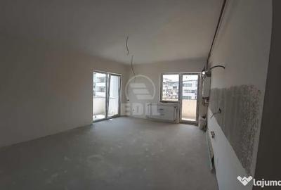Apartament cu 2 camere semidecomandat în Florești