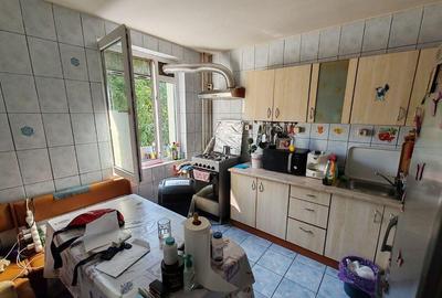 Apartament 2 camere Metrou 1 Decembrie / Sector 3 - 3