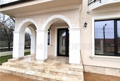 Casă individuală cu 5 camere cu Canalizare în Central - 3