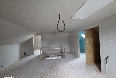 Casă cu 3 camere cu Teren 800 Mp în Beliș - 1