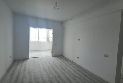 Apartament cu 2 camere semidecomandat în Sălaj