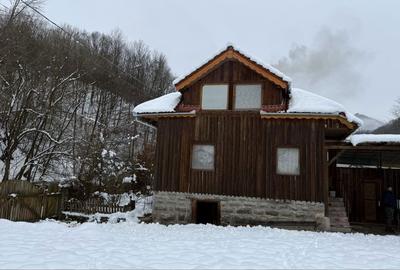 Casă cu 4 camere în Voia - 1