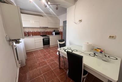 Apartament 3 camere, semidecomandat, 68.40 mp, Brazda lui Novac, zona Garii - 8