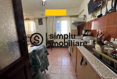Apartament cu 3 camere decomandat în 1 Mai - 2