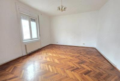 Apartament cu 3 camere decomandat în Central - 5