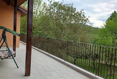 Casă cu Teren 8142 Mp în Oarda - 3