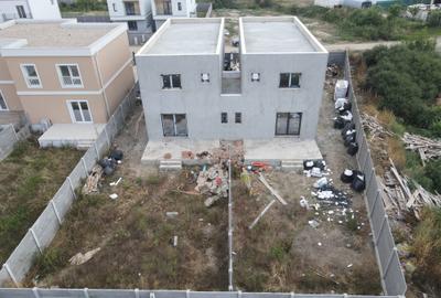 Duplex Modern în Stil Mediteranean, Despărțit prin Cameră Tehnică! Duplex Modern în Stil Mediteranean, Despărțit prin Cameră Tehnică! - 2