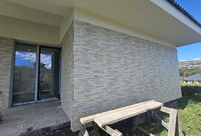 Casă individuală cu 4 camere cu Canalizare în Chinteni - 10