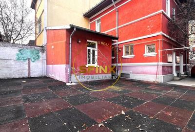 Vatra Luminoasa- vanzare casa 6 camere - 25