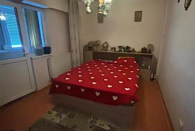 Apartament cu 3 camere decomandat în Apollo - 3