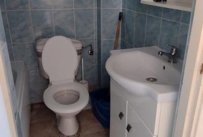 Vand apartament cu doua camere in zona progresul - 1