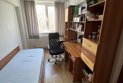 Apartament cu 3 camere semidecomandat în Țiglina 1 - 12