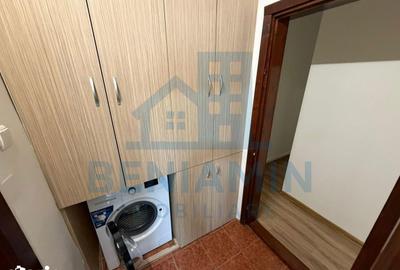 Apartament cu 2 camere decomandat în 1 Mai - 2