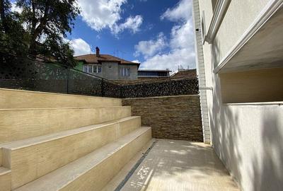 Casa de vanzare | Ultra-centrala | 660 mp utili | 7 unitati locative - 3