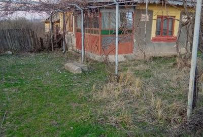 Casă cu 3 camere în Pometești - 4