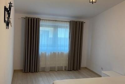 Apartament cu 3 camere semidecomandat în Cug - 2