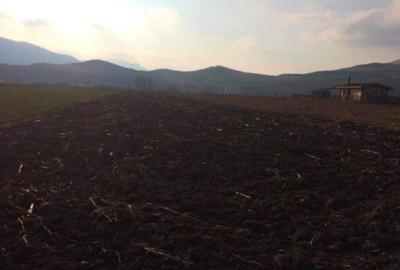 Teren in Sard 3000mp - 2