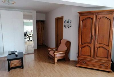 Apartament cu 2 camere în Mărăști