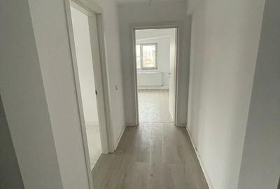 Apartament cu 4 camere decomandat în George Enescu - 1