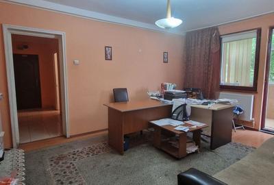 Trei camere etajul 1 , apartament Central. - 9