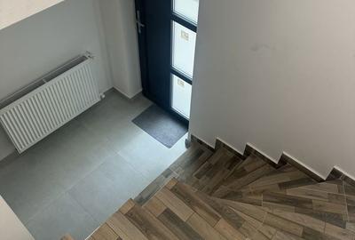 Spațiu comercial, de 50 mp, în Central - 7